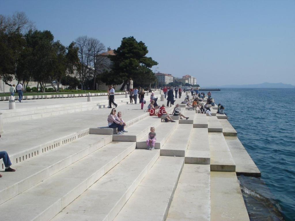 Apartments Lolo Privlaka  Rom bilde